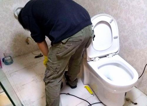 北京平谷馬桶堵了疏通多少錢一次_明碼標(biāo)價_不亂收費(fèi)